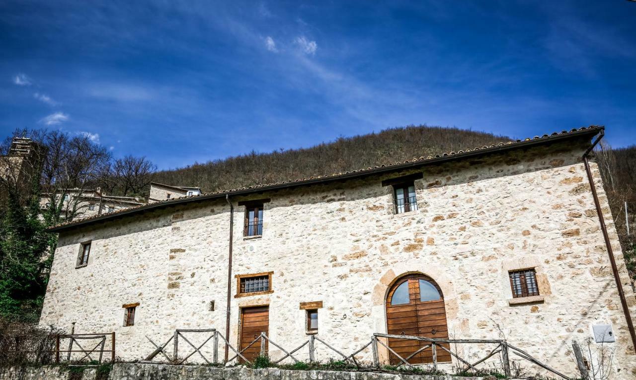 Le Aie Di Postignano Apartment Sellano ภายนอก รูปภาพ